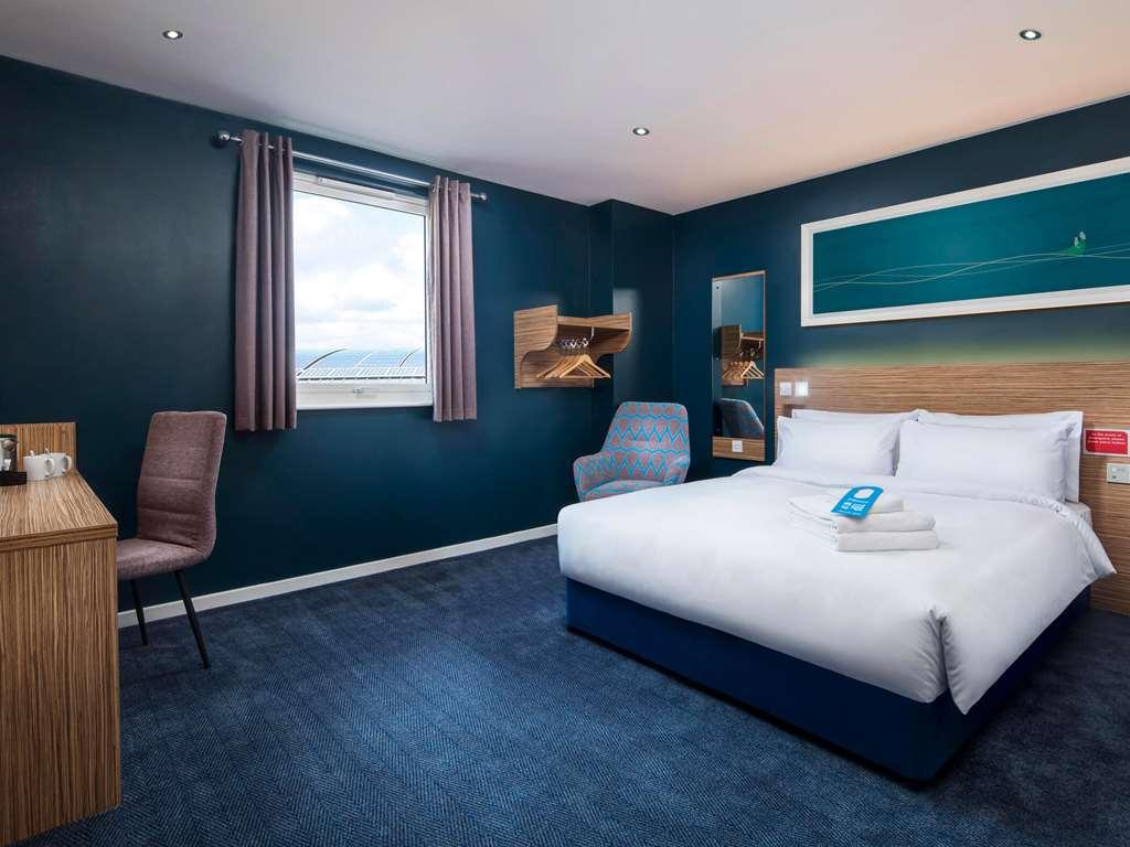 Travelodge Rose Street Edinburgh Room photo