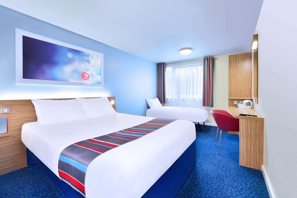 Travelodge Rose Street Edinburgh Room photo